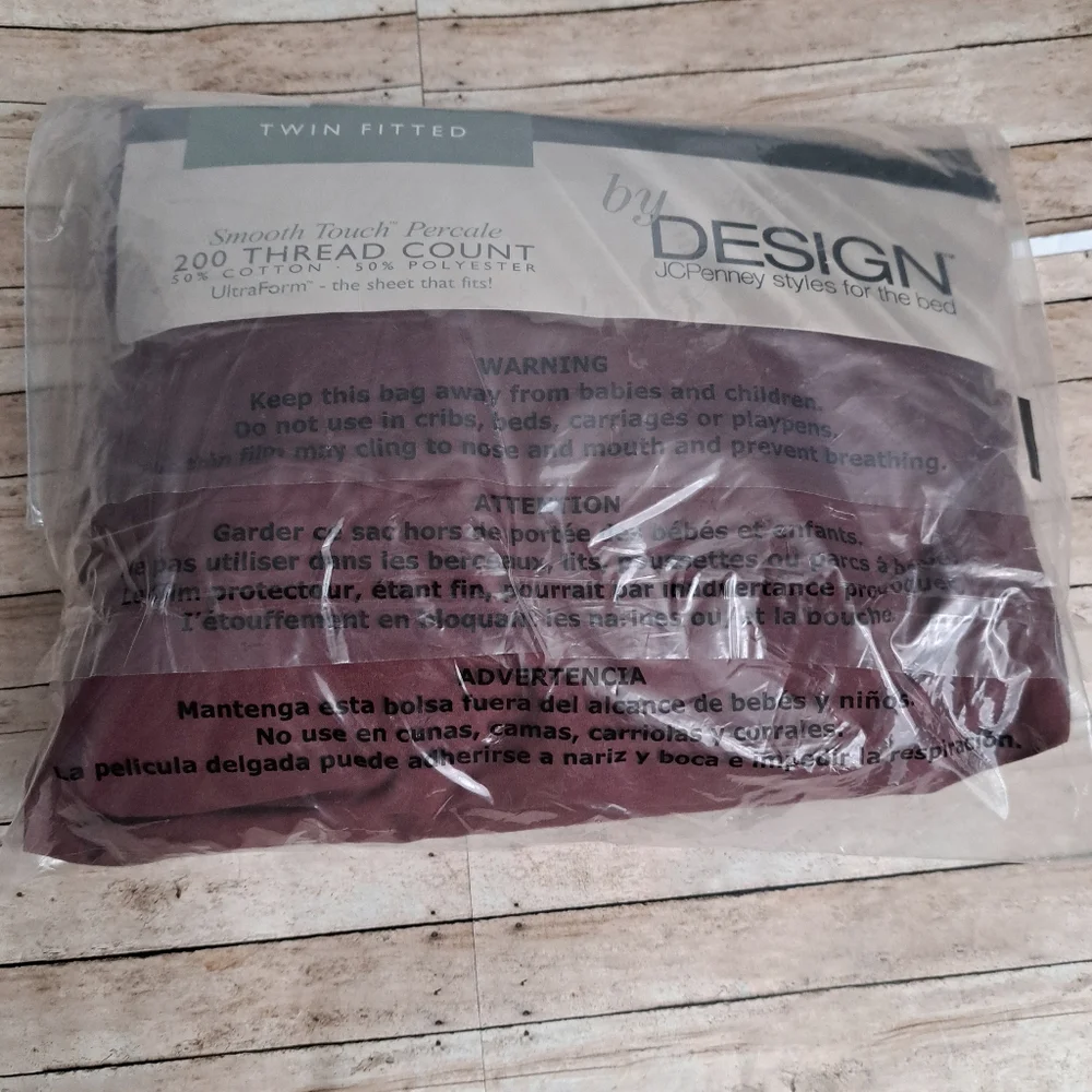 By Design JCPenney Styles For The Bed  200C Burgandy Twin Fitted Sheet